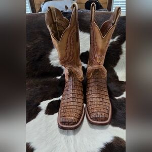 Lucchese Brown Tan Heeled Boots